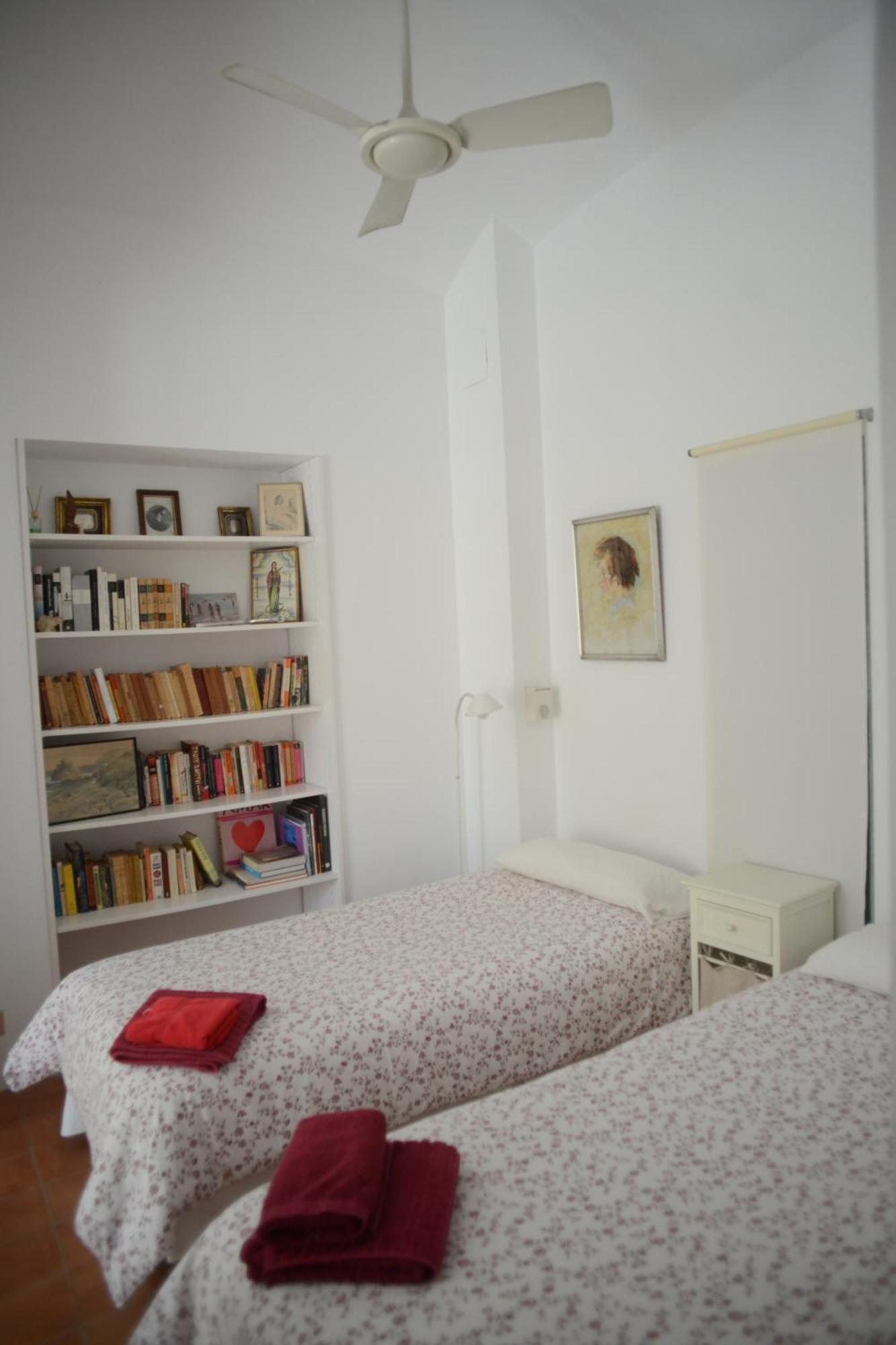 Holiday home Casa Flora - *